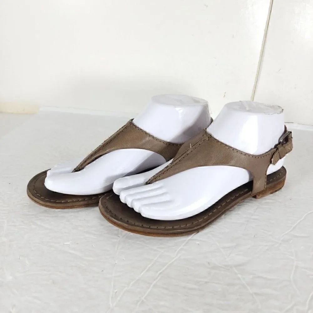 Frye Women's US6,5M Brown Leather Flat Buckle Thong Slingback Sandals Shoes